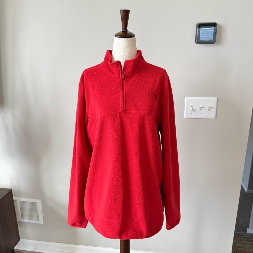Like new! The North Face Half-Zip Fleece Pullover - Burnt Orange